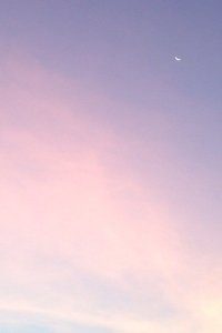 日本球队在比赛中挣扎，无法阻止对手的进攻